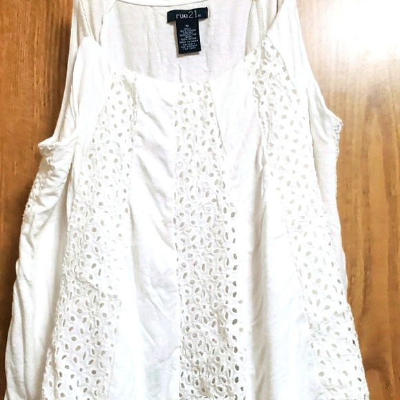 Flowey white crop top - Picture 5 of 7